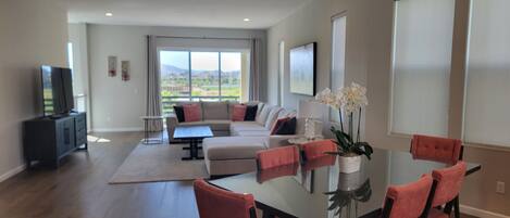 تلفزيون ذكي