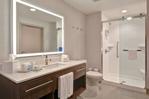 Ducha del cuarto de baño