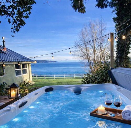 Beachfront Retreat with Hot Tub and Fire pit