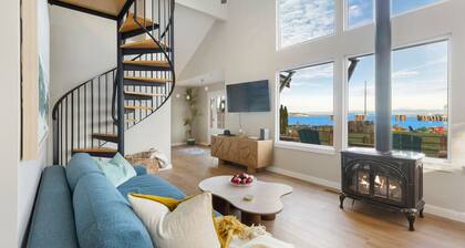 Beachfront I HotTub I Fenced Yard I Kayaks