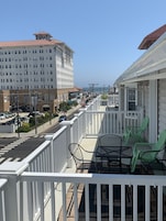 Standard Double Room Single Use | Balcony