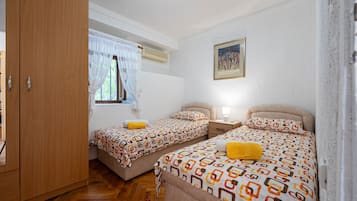 2 Schlafzimmer, Bügeleisen/Bügelbrett, kostenloses WLAN, Bettwäsche