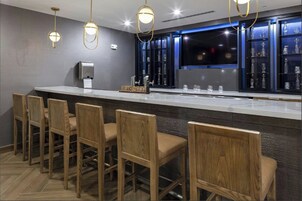 Bar (en la propiedad)