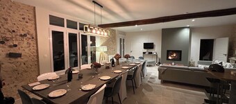 L’Oliviade- Farm house in the heart of the French countryside 