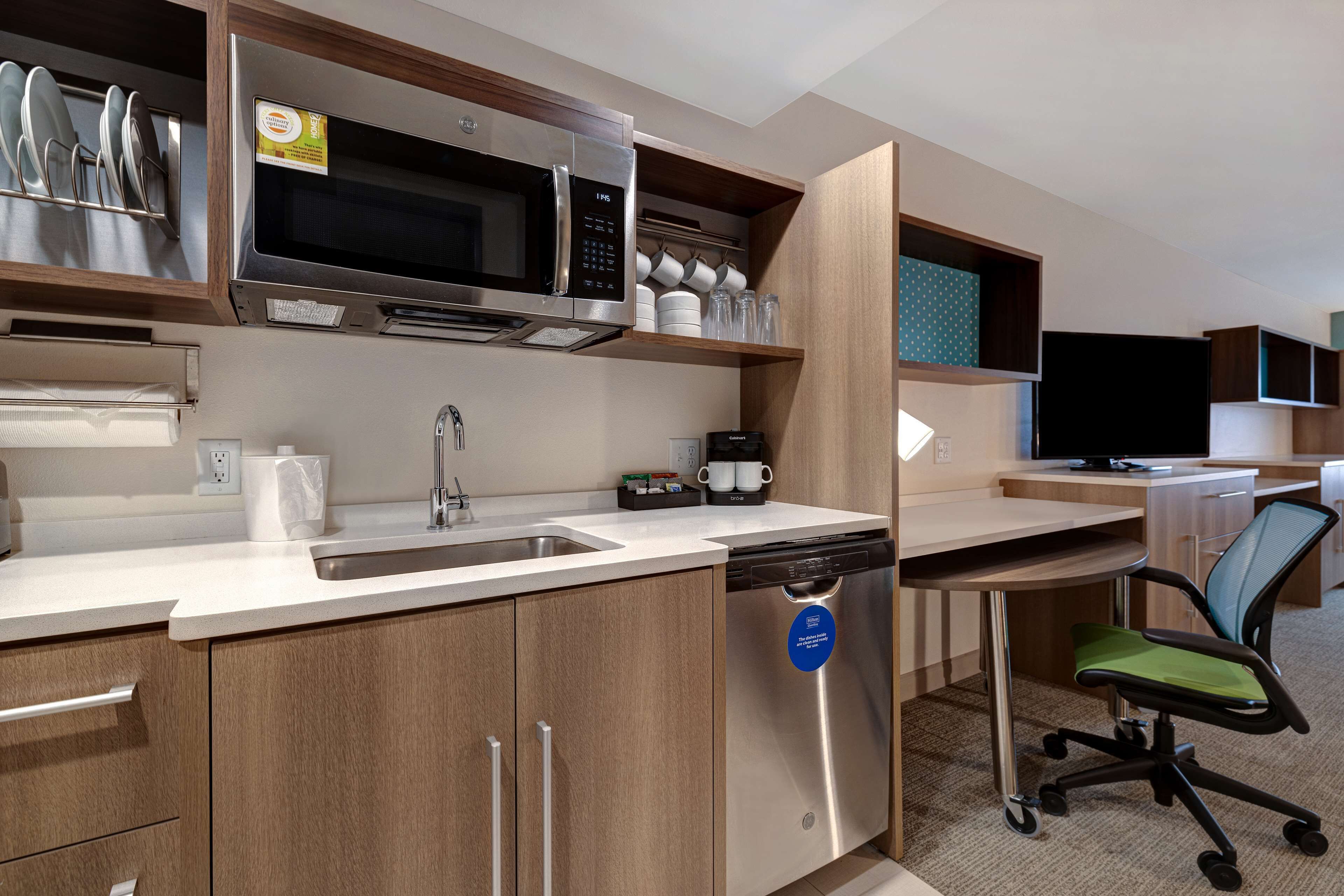 desk, laptop workspace, blackout curtains, wifi