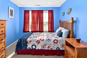 4 Schlafzimmer, Bügeleisen/Bügelbrett, WLAN