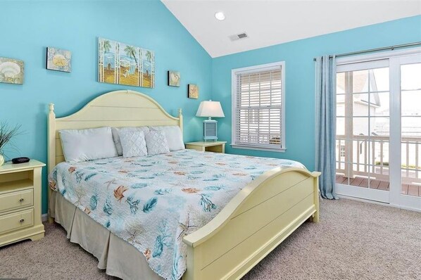 4 bedrooms, iron/ironing board, WiFi