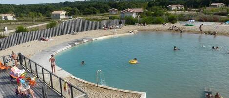 Innenpool, Außenpool