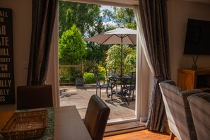 Apartment, Private Bathroom (Rivers Mist ) | Garden - River Mist (Telford)