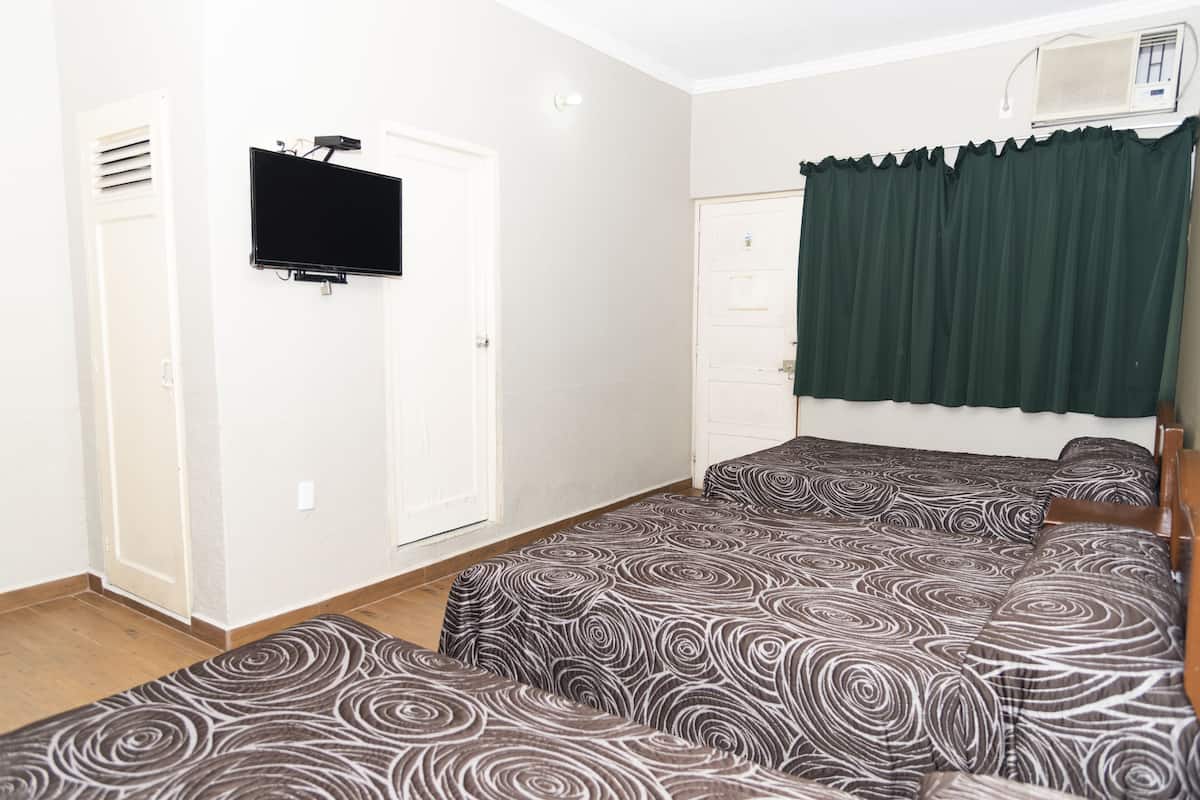 Chambre Triple | Wi-Fi gratuit
