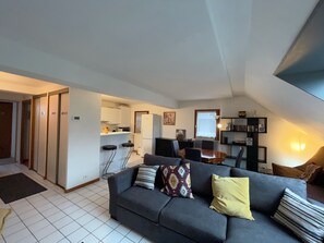 Televisión y oficina