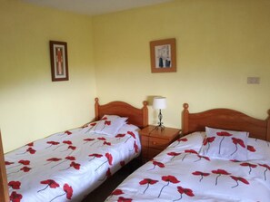 2 bedrooms, bed sheets