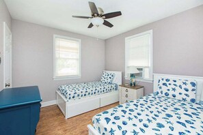 2 bedrooms, WiFi, bed sheets