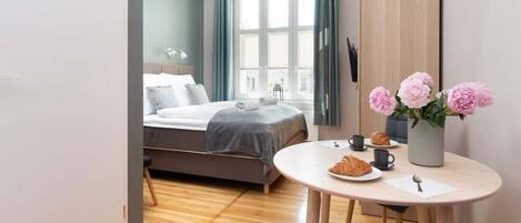 Iron/ironing board, travel cot, WiFi, bed sheets