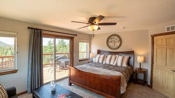 5 bedrooms, desk, iron/ironing board, travel cot