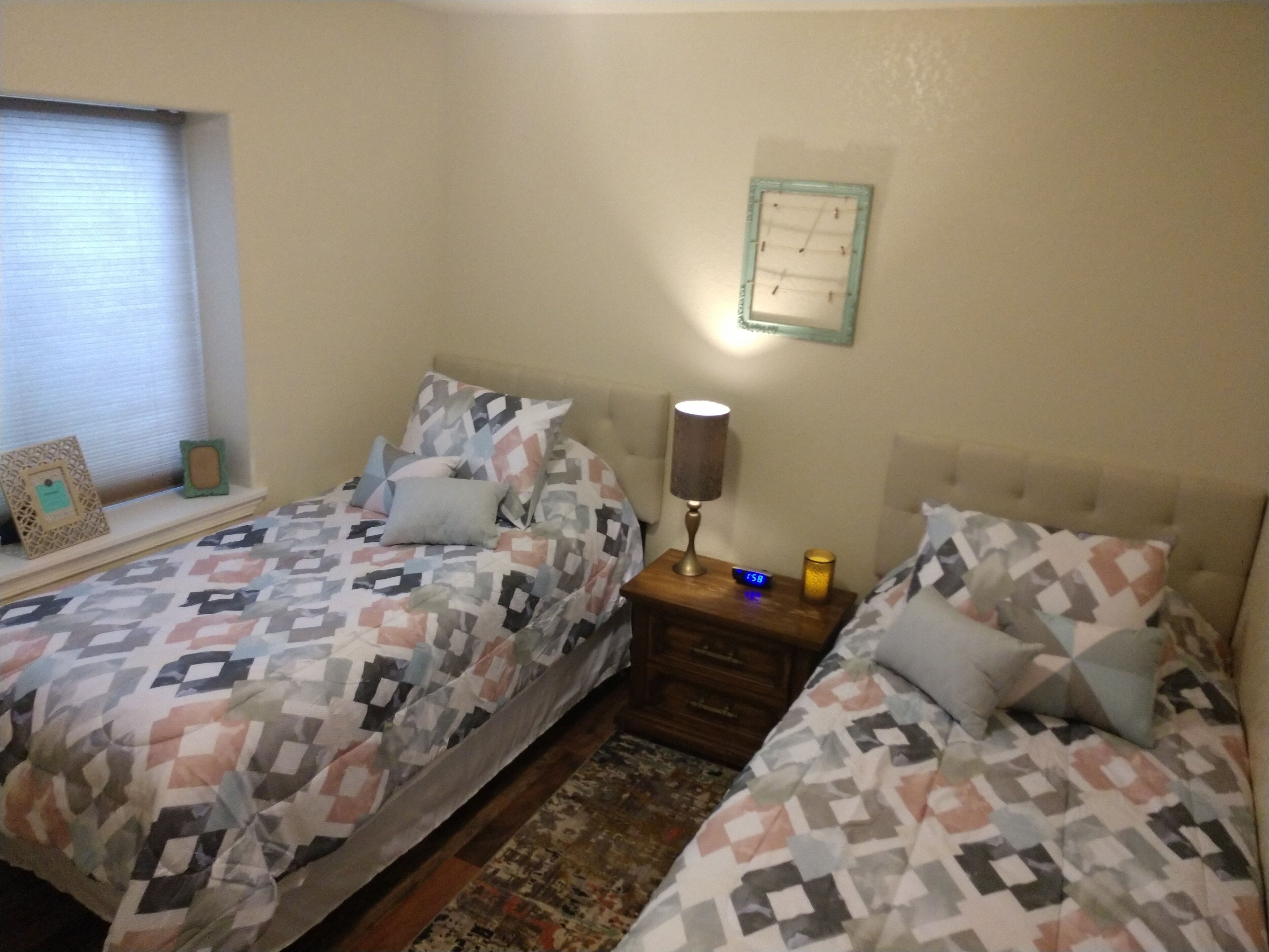 2 habitaciones, wifi gratis y ropa de cama 