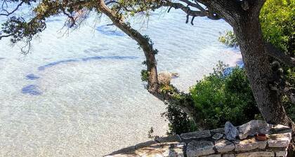 Corfu Beach Cottage - Durrells Dressing Rooms