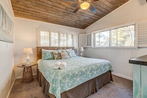 6 Schlafzimmer, Internetzugang, Bettwäsche