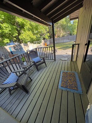 Terrace/patio - Guest House In the Upper Rattlesnake (MIssoula)