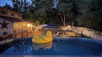 Piscine extérieure