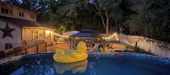 Guest House In the Upper Rattlesnake