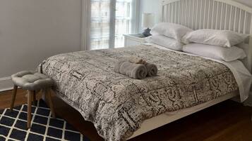 4 quartos, ferros/tábuas de passar roupa, Wi-Fi de cortesia