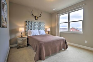 3 Schlafzimmer, Bügeleisen/Bügelbrett, Reisekinderbett, Internetzugang