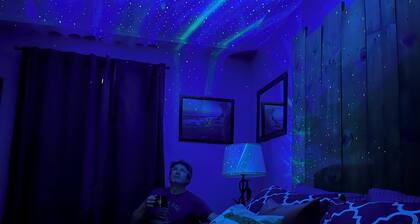 Charming Downtown Suite