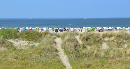 Nordseeküste,Sandstrand,Terasse,kleine Haushälfte Neu!