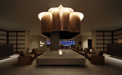 Situated within the Shiki building and looking toward the Grand Hirafu slopes.