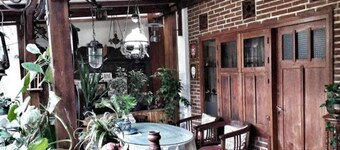 villas in batu indonesia Homestay Real one double room