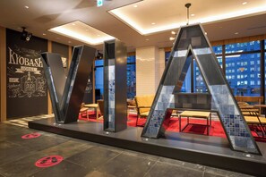 Lobby - JR WEST GROUP VIA INN PRIME OSAKA KYOBASHI (Osaka)