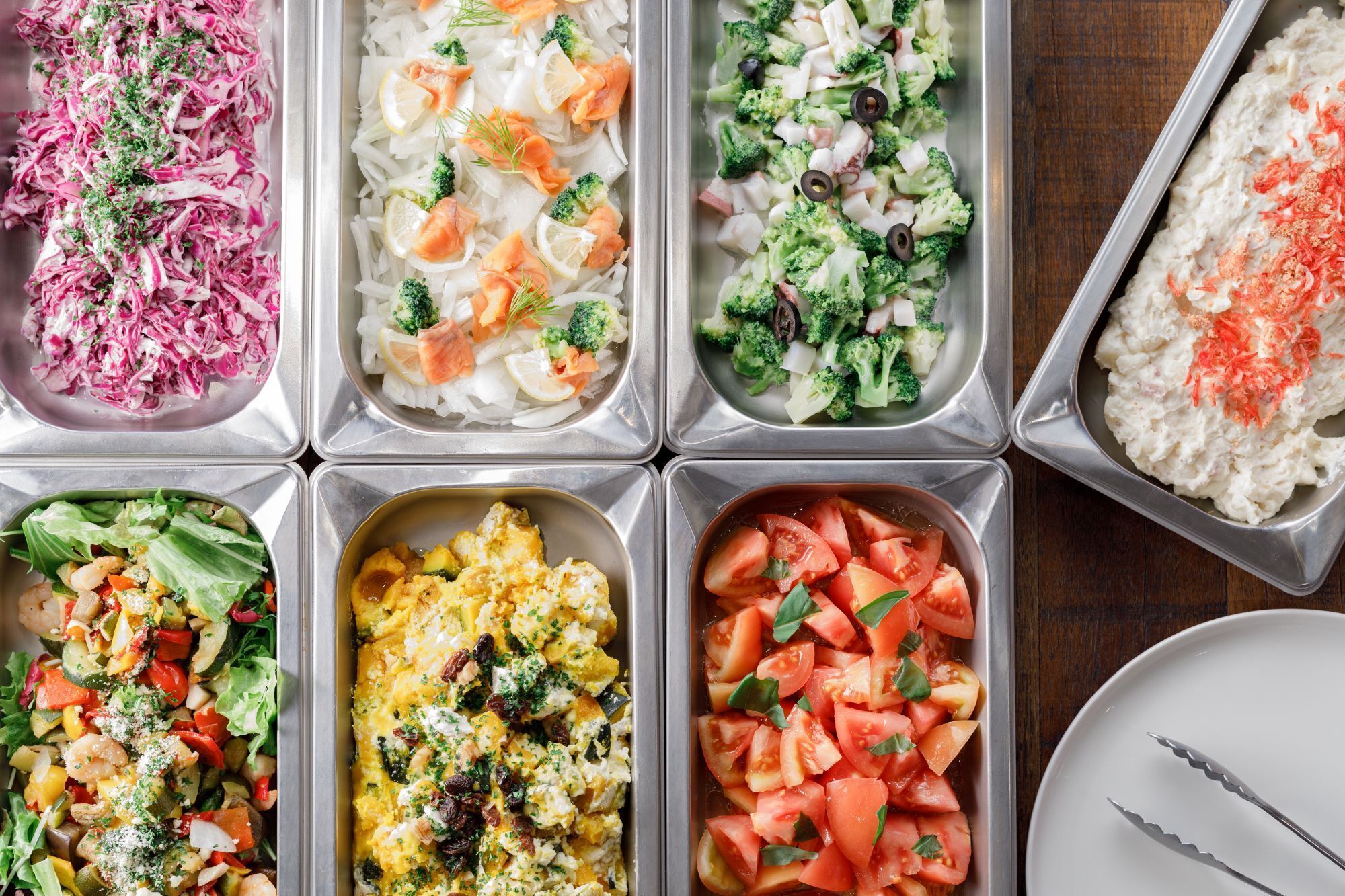 Sarapan bufet setiap hari (JPY 1980 seorang) 