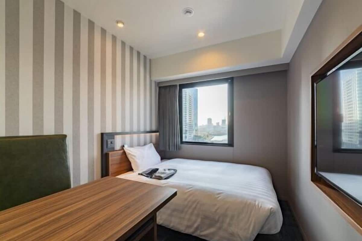 Down comforters, laptop workspace, soundproofing, iron/ironing board