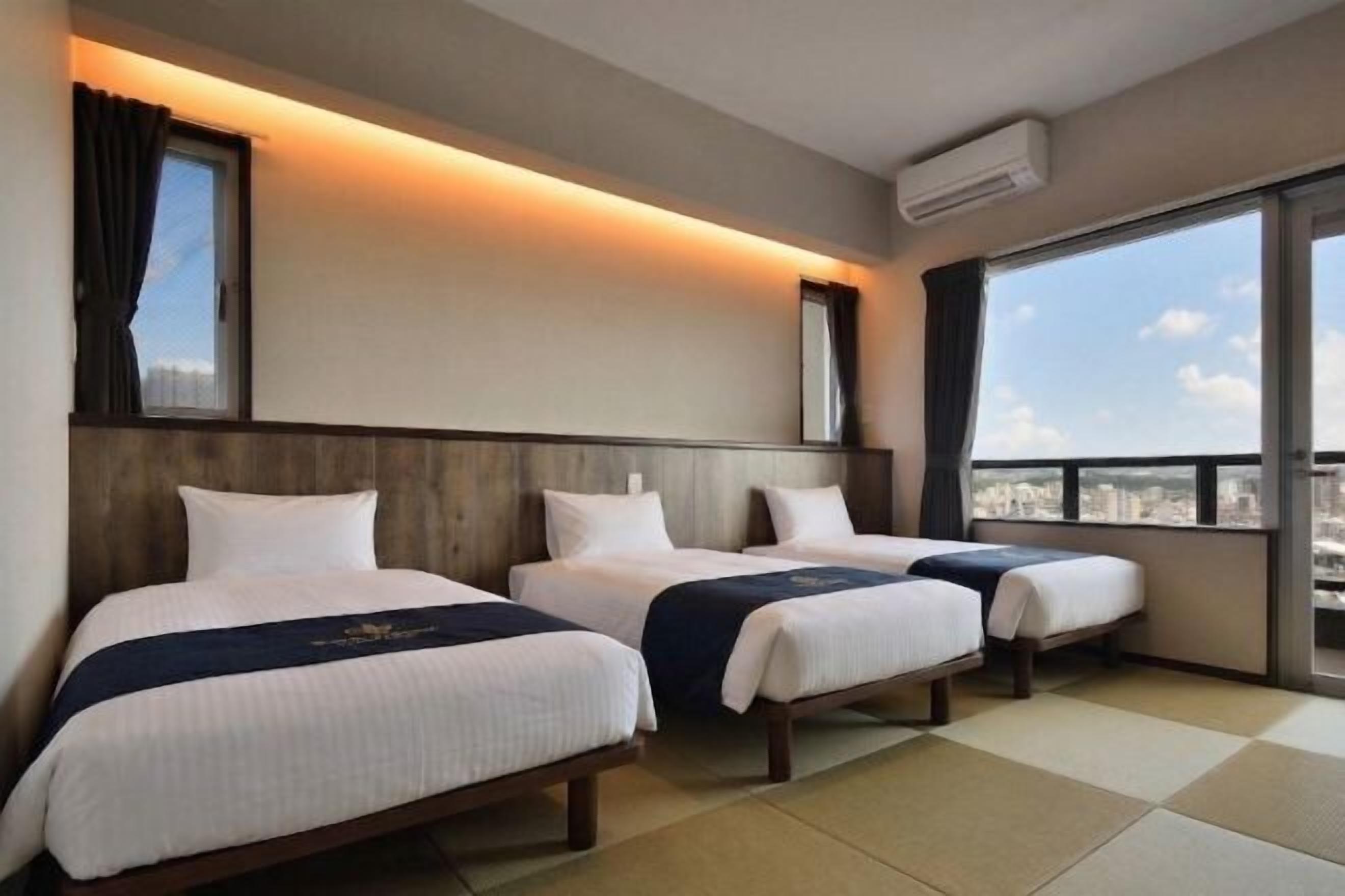 Down comforters, blackout drapes, free WiFi, bed sheets