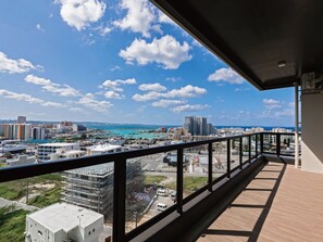 Royal suite, Meerdere bedden, niet-roken (4 beds) | Uitzicht vanaf balkon