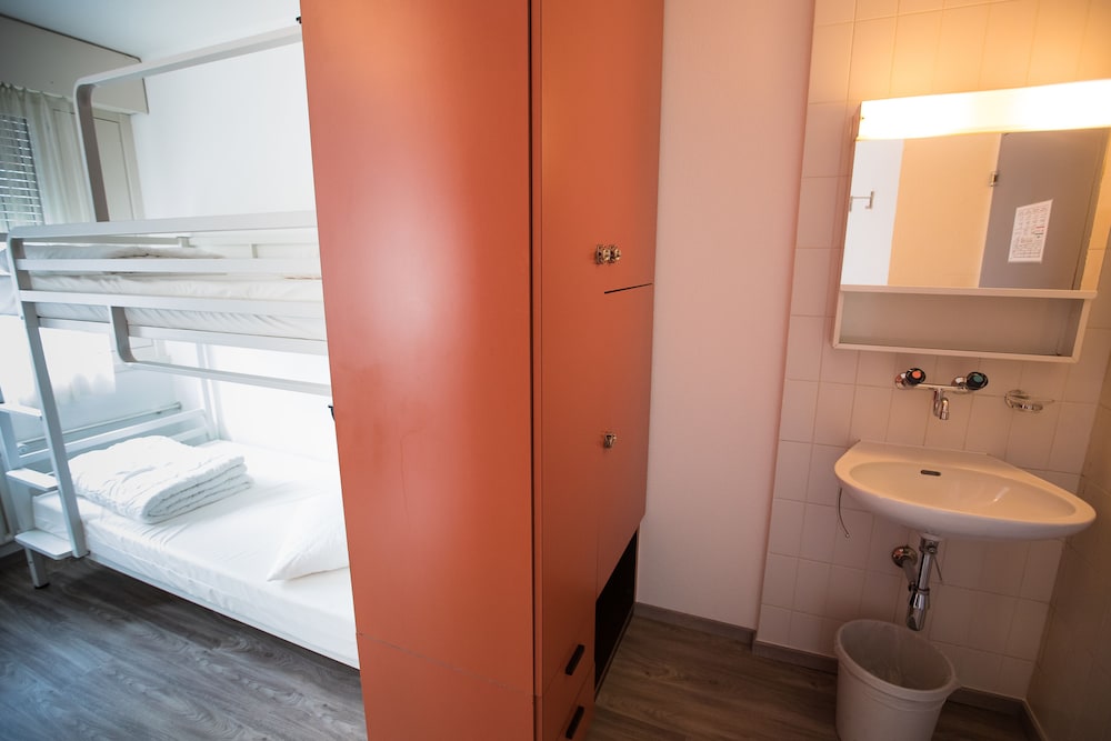 City Hostel Geneva by null