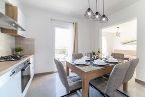 Fridge, microwave, oven, dishwasher