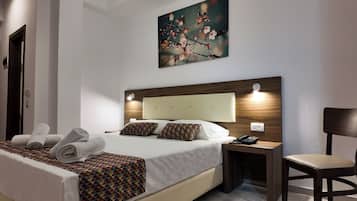 Double Room | Soundproofing, free WiFi, bed sheets