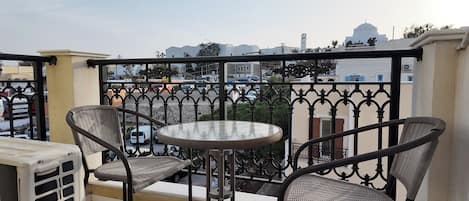 Standard Triple Room, City View | City view