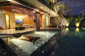 Villa, 4 Schlafzimmer | Eigener Pool