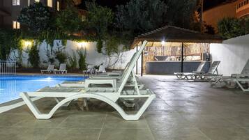 Sun deck