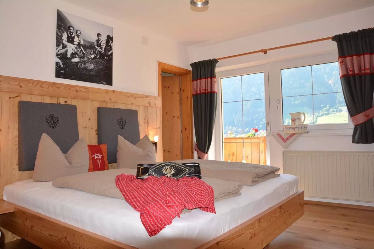 Apartment (Tirol)