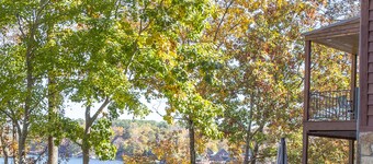 A charming lakefront Lake Keowee home! 