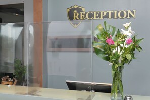 Reception - Bennetts Hotel (Nottingham)