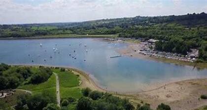 Lovely 4 bed House Sleeping 8 Near Ashbourne