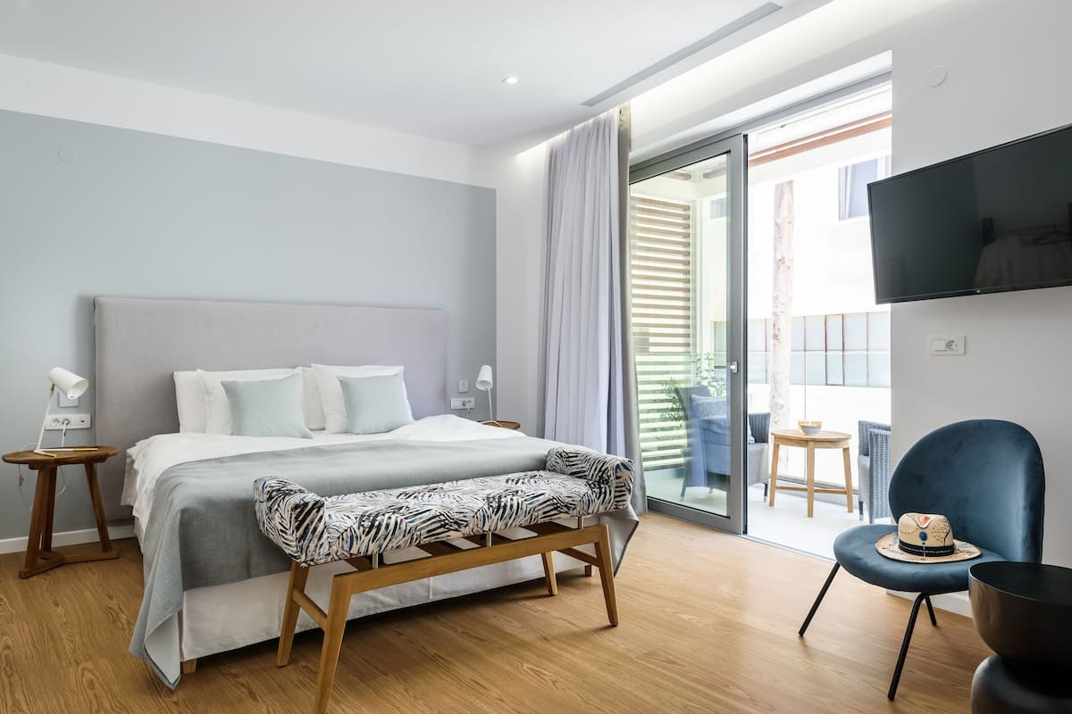 Suite Deluxe | Area soggiorno | Tablet