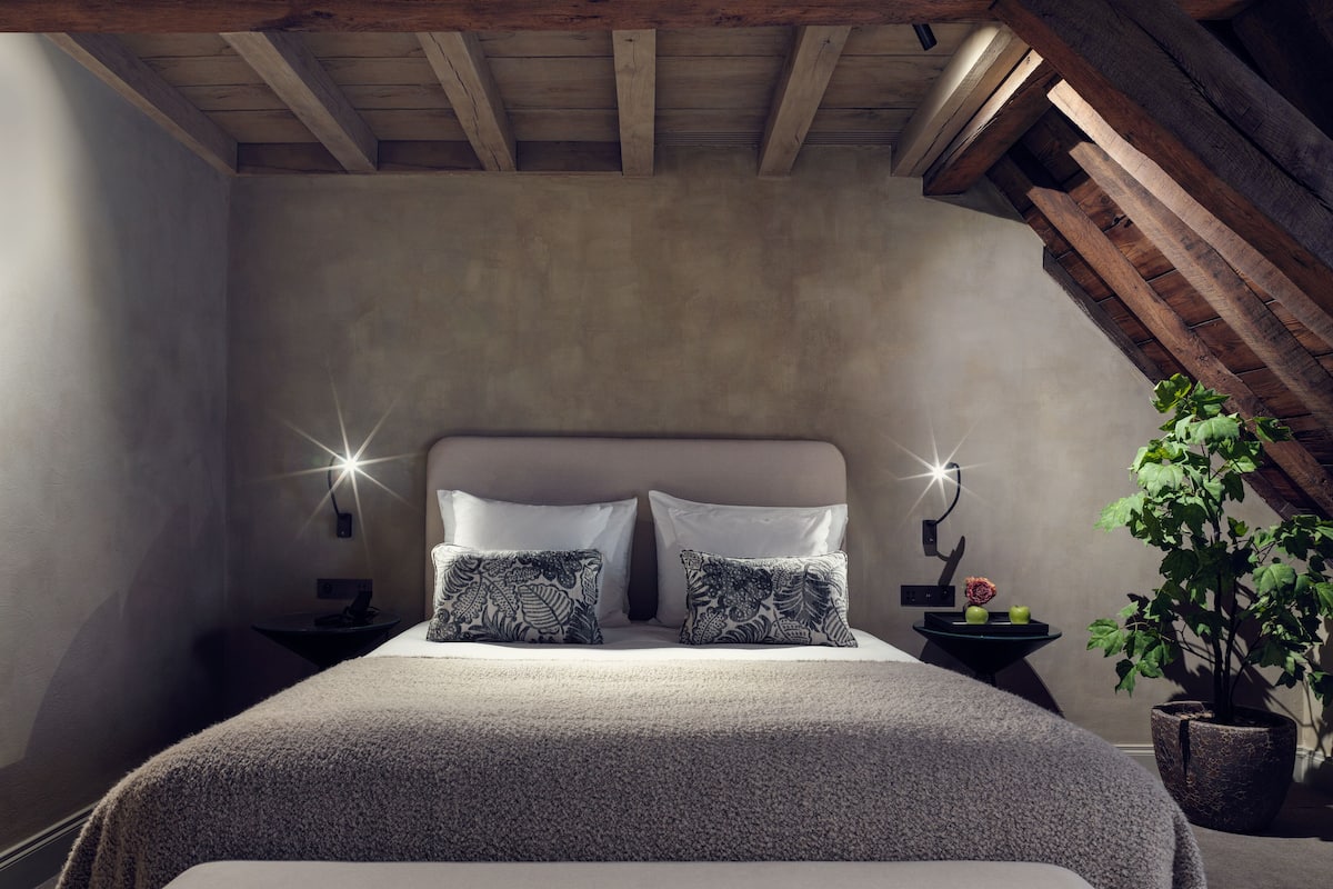 Spa Suite | 1 bedroom, premium bedding, minibar, in-room safe