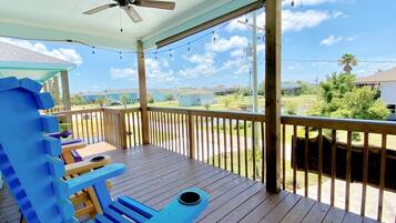 House, 3 Bedrooms | Property grounds