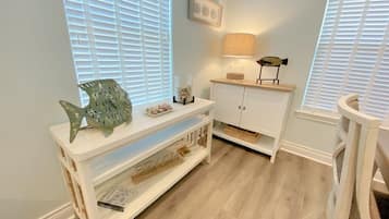 House, 3 Bedrooms | Interior